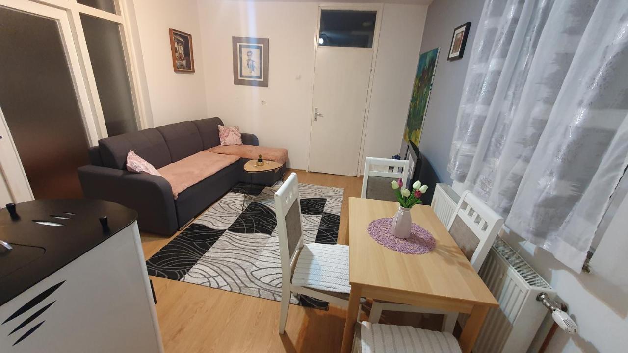 Apartman Dina Bihać Екстериор снимка
